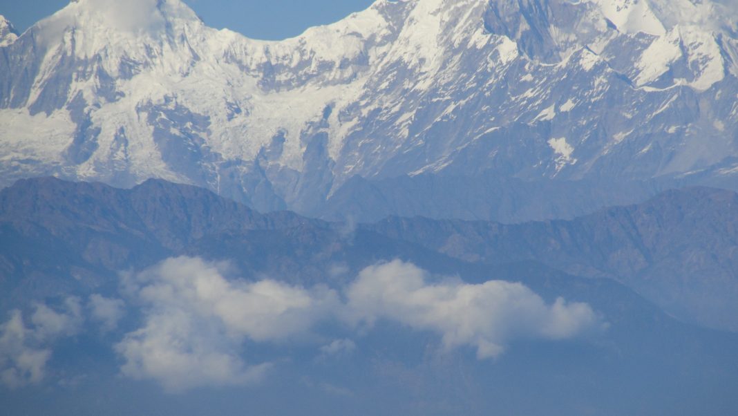 অন্নপুরা পর্বত (Annapurna) চূড়া